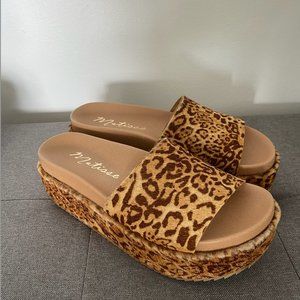 MATISSE HIDEAWAY PLATFORM SANDAL LEOPARD SIZE 9